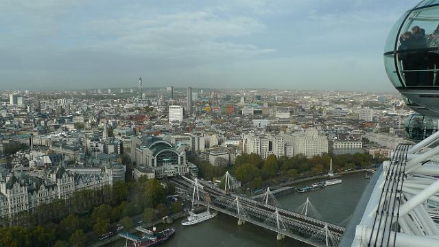 London from the Eye12.JPG